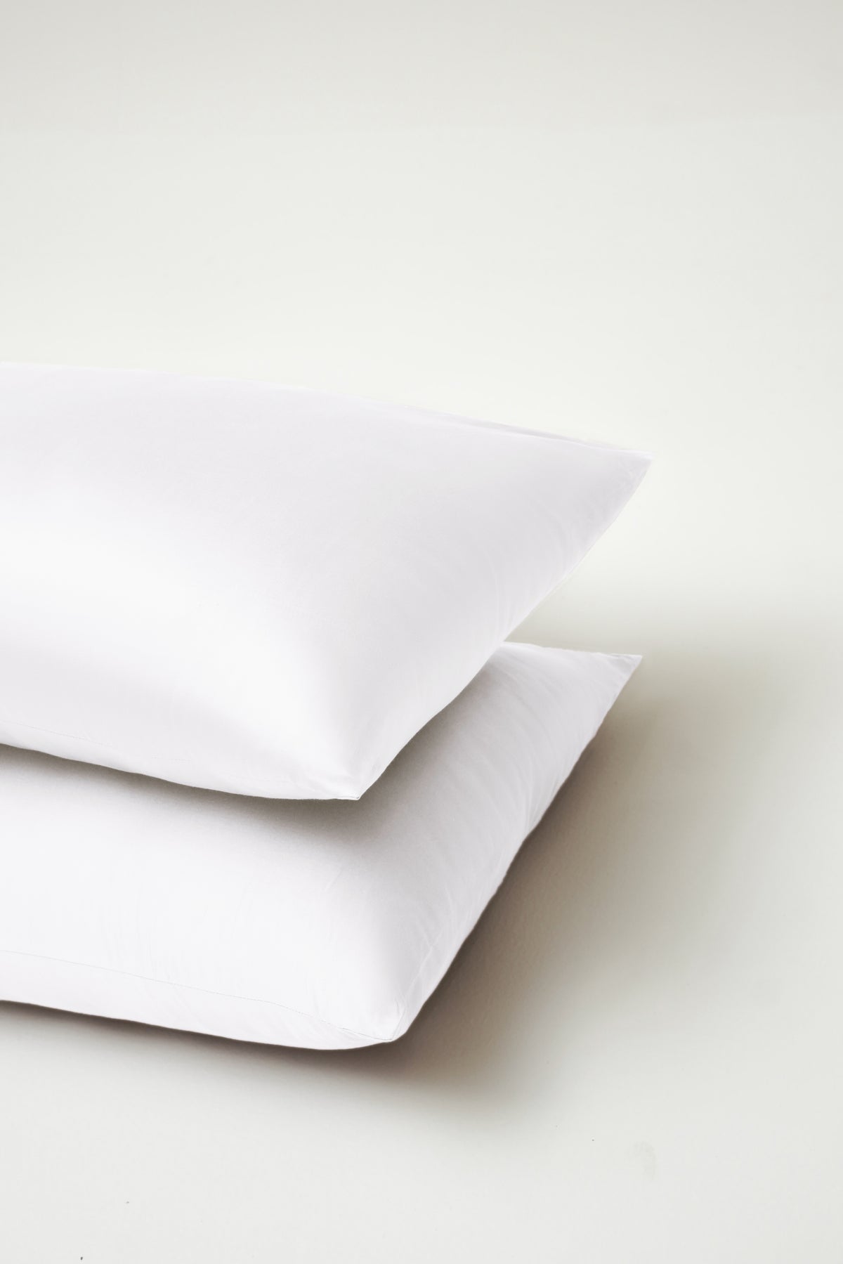 Kolachi, Sateen Bedding Set in White