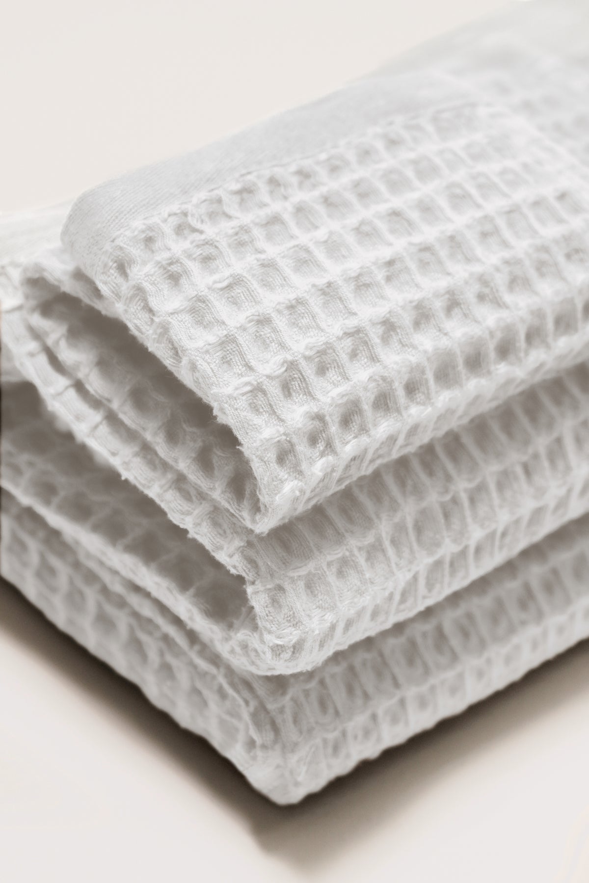 Nile, Waffle Cotton Bath Towel in White