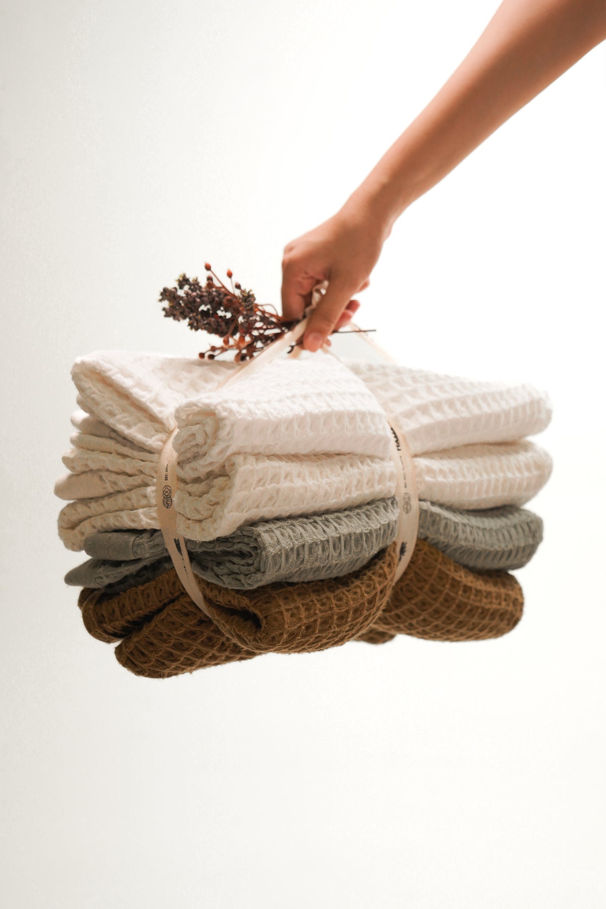 Nile, Waffle Cotton Towel Set in Ochre